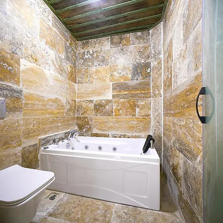 فندق Aysel House