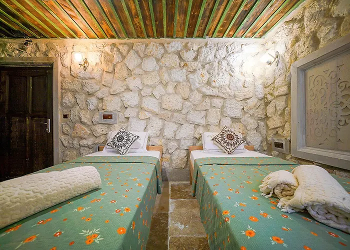 Aysel House Отель *