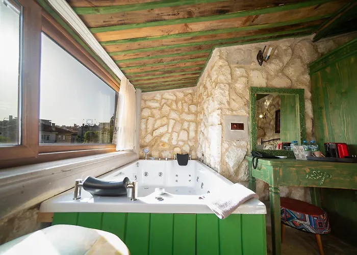 Aysel House Отель *